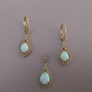 Opal pendant and earrings